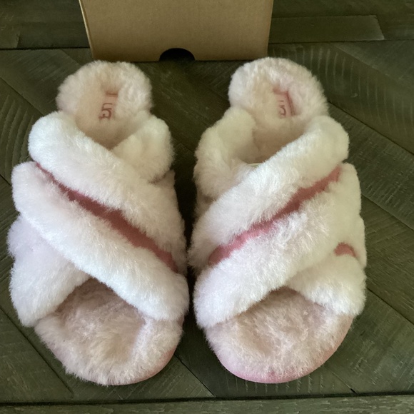 UGG Shoes - UGG Scuffita Genuine Shearling Slide Slipper (Women)